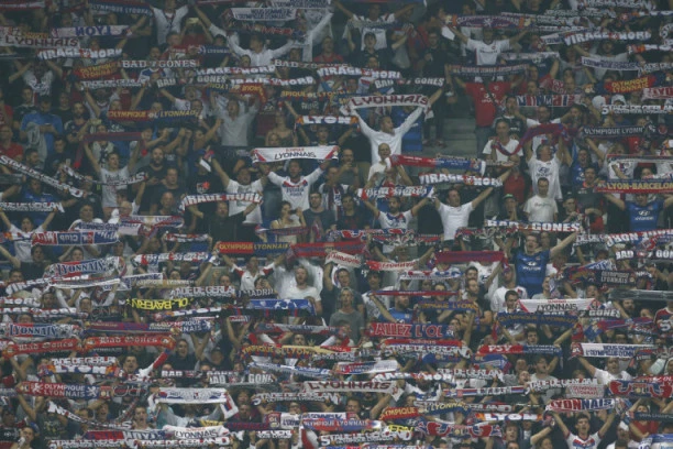 FUDBALSKI SAVEZ PRESEKAO: Bez publike zbog korone!