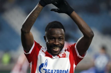 MORBIDNI DETALJI: Kangina majka UMRLA četiri godine PRE nego što ga je RODILA