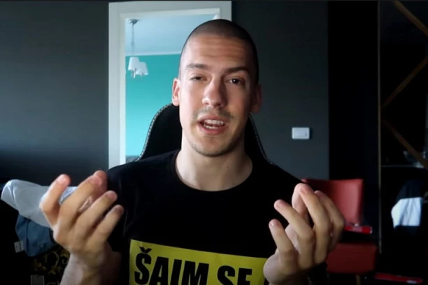 (FOTO) BIO SAM NAJGORI, ČESTO SI BILA NESREĆNA: Priznanje Baka Praseta ZAPALILO DRUŠTVENE MREŽE