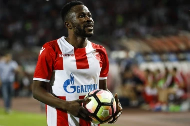 ČESI ODMAH KRENULI SA PROVOKACIJAMA: Trener Slovana uvredio Kangu!