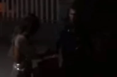 (VIDEO) OBELODANJEN SNIMAK IZ MRAKA: Evo šta su radili Karić i Ivana nakon emisije, izašli odvojeno, a onda...!