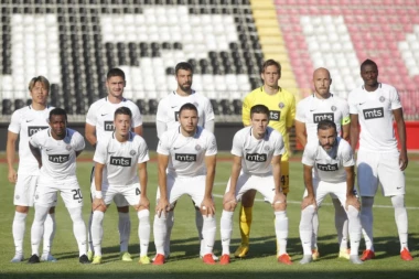 (FOTO) POSLE DUGO ČEKANJA: Skupoceni štoper stigao u Partizan!