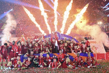 VELIKI POSAO LIVERPULA: Bek potpisao na pet godina!