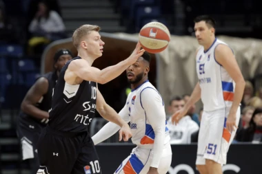 RADONJIĆ VEĆ ŠALJE "DELIJE" U EKSTAZU: Kada budu videli KO STIŽE na Mali Kalemegdan, ONESVESTIĆE SE!