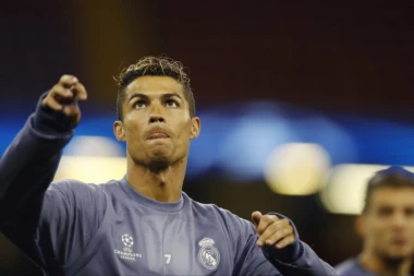 DRUGI TALAS KORONE? Poznat TAČAN datum početka Serije A!