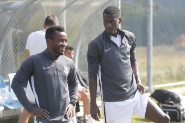 VELIKA SRAMOTA: Bivši fudbaler Partizan BESAN posle meča sa Javorom! (FOTO)