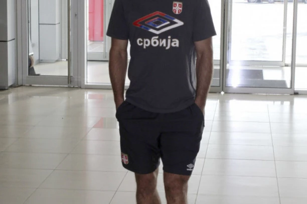 NIŠTA OD ZVEZDE: Ivanović se seli u Englesku!