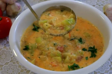 (RECEPT) Jelo od tikvica za lagan ručak