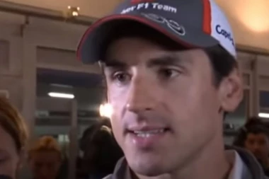 (FOTO, VIDEO) A, TEK ŠTO GA JE KUPIO: Bivša zvezda Formule 1 uništila automobil koji vredi MILION I PO EVRA!