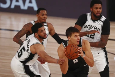 NBA: San Antonio preživeo Bogdanov RAFAL trojki, revolveraški obračun Dalasa i Hjustona rešio BRUTALNI Harden!