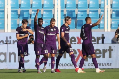 Rutinska pobeda Fiorentine za kraj!
