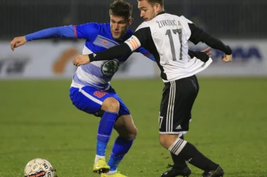 OGROMNO POJAČANJE: Vratio se kući i POTPISAO!