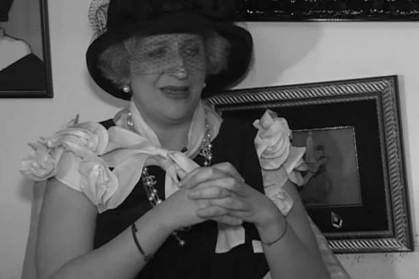 ISIDORA BJELICA BI NAPUNILA 54 GODINE: Vila i Lav se DIRLJIVIM rečima obratili pokojnog majci, ove reči će vam odzvanjati u glavi! (FOTO)