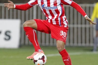 NAPUSTIO MAGACIN I POTPISAO! Omega Roberts ima novi klub!