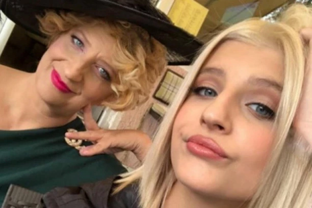 ONO ŠTO JE VILA PAJKIĆ IZNENADA URADILA ŠOKIRALO JE MNOGE: Nakon prizora ćerke Isidore Bjelice SVI SE PITAJU SAMO JEDNO U NEVERICI! (FOTO)