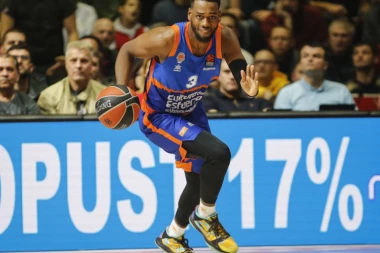 (FOTO) POZNATA I CENA: Džordan Lojd dovodi ZVER u Beograd