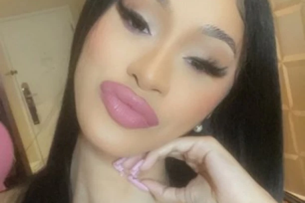 (VIDEO) Kardi Bi sama smislila masku za kosu: Od nje mi kosa raste nenormalno brzo, sastojke imate u svakoj prodavnici