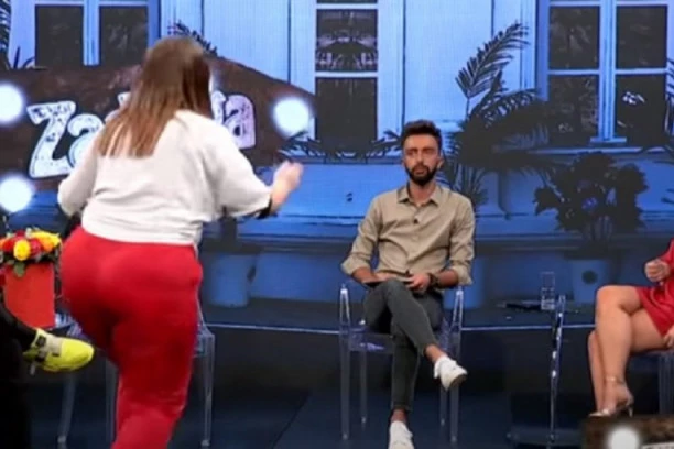 Anabelina mama Jadranka se uključila u "Zadruga - Narod pita": Nastao haos u emisiji, gosti napustili studio!