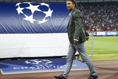 VLADICE, BIO SI MI KAO OTAC: Stošić poslao DIRLJIVU poruku Popoviću!