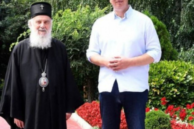 (FOTO) Razgovor o svim važnim temama: Predsednik Vučić se sastao sa patrijarhom Irinejem!