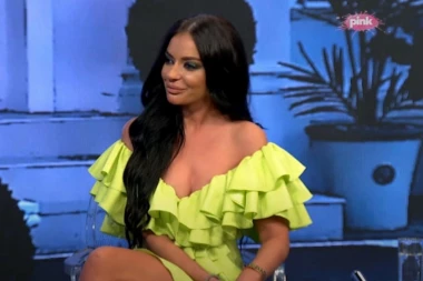 (VIDEO) Jovana Tomić se obratila Jeleni Pešić: Ona ima ozbiljne S*SE!