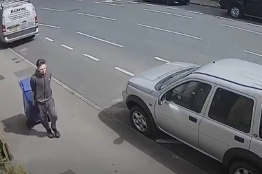 HOROR: Tinejdžer izmasakrirao majku dvoje dece, testerom hteo da joj odseče nogu