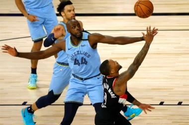 ČUDESAN MEČ: Portland u ludoj utakmici srušio Memfis i otišao u plej-of!