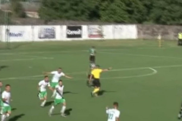 (VIDEO) MESI I RONALDO MOGU DA MU POZAVIDE: Fudbaler Loznice postigao golčinu o kojoj će se dugo pričati!