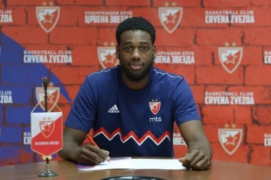 BACIO DELIJE U EKSTAZU: Navijači Zvezde će posle ovoga poludeti za Lojdom!