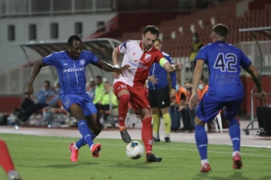 ŠOU U SUPERLIGI: Trojka Voše u derbiju, iz KECA u DVOJKU na Banjici!