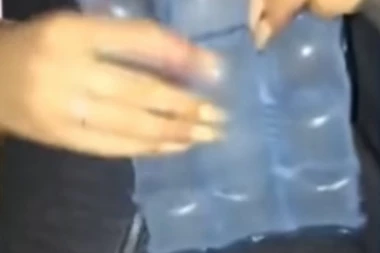 (VIDEO) Ceo život pogrešno koristimo kesice za led: Da li je moguće da ovo nismo znali?!