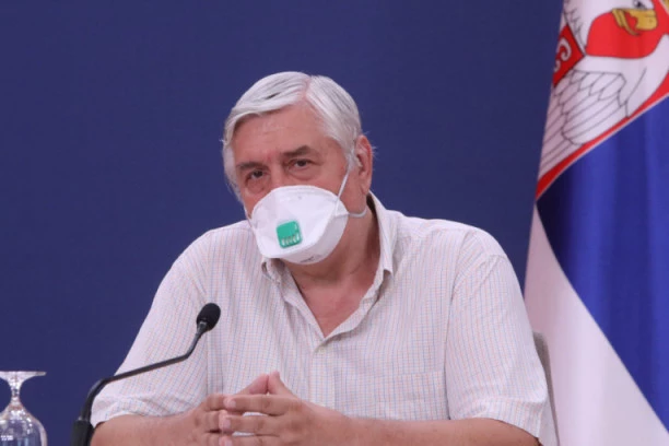 Epidemiolog Tiodorović uveren da će smanjivanje kontakta dati rezultat: Ranije je trebalo uvesti mere, ne bi bilo "CRNOG PETKA"