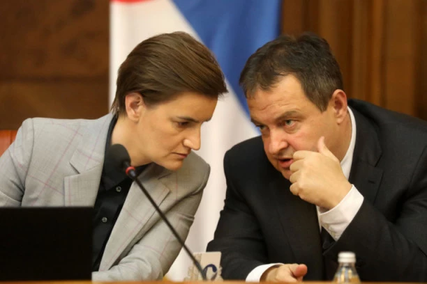 NEĆU U DRUGI RANG, HOĆU U LIGU ŠAMPIONA! Ivica Dačić željan ostanka na vlasti