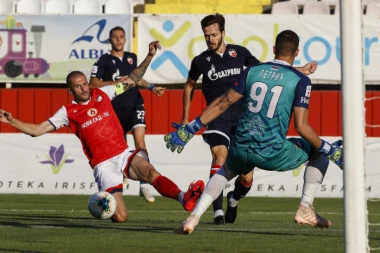 (VIDEO) SPORNA SITUACIJA U NOVOM SADU: Da li je Proleter oštećen protiv Zvezde?