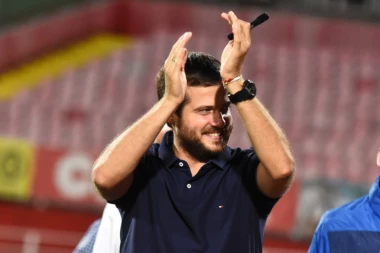 BOMBA U SRPSKOM FUDBALU: Lalatović ozbiljno zagrizao, Vojvodina želi vedetu Crvene zvezde!