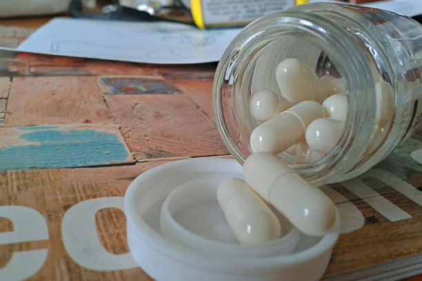 ODOBREN JOŠ JEDAN LEK PROTIV KORONE! Do sada korišćen za lečenje reumatoidnog artritisa!