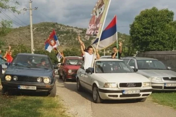 Policija blokira sve prilaze Podgorici: Litija ipak uspela i narod pristiže ispred Hrama Hristovog vaskrsenja!