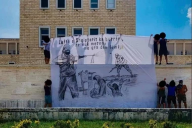 BOLESNI ŠIPTARI: SRBI  UBIJAJU ŽENE I DECU!