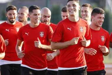 NOVI ŠOK IZ ITALIJE: Još jedan OTKAZ selektoru Tumbakoviću!