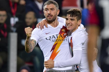 BOGATSTVO: Kolarov POTPISUJE za milione!