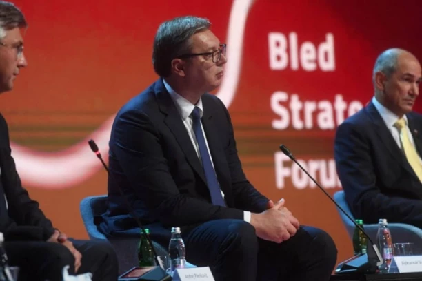 Vučić brutalno iskren na Bledu: Evropa ima dvostruke aršine