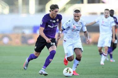 ZAGRIZLI ROMA, LAJPCIG, MILAN... Kraj SAGE, evo gde će Vlahović igrati sledeće sezone!