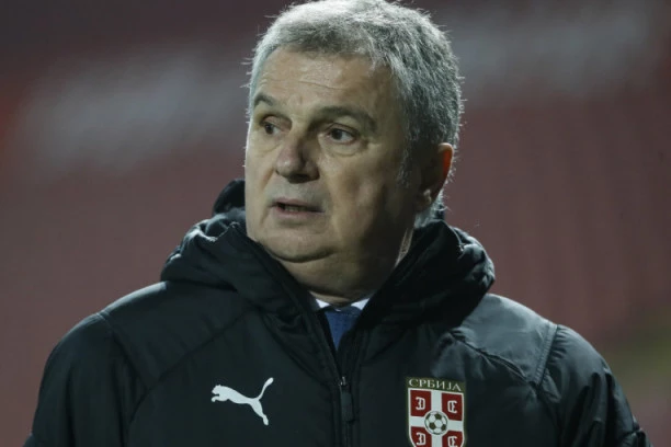 PRINUĐEN:Tumbaković napravio KLJUČAN POTEZ pred okršaj sa Rusima!