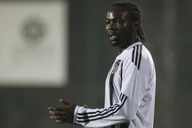 (FOTO) KAKVA ČESTITKA ZA STANOJEVIĆA: Ne zaboravlja dane slave - gde su ljubav i inspiracija, mislim da ne može da krene po zlu!