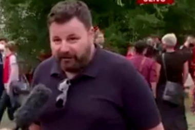 (VIDEO) BARJAČITI ČETNIČKIM ZASTAVAMA U CRNOJ GORI NEĆE! Izjava MILOGORCA na protestima zapalila društvene mreže: AMFILOHIJE JE ZLOTVOR!