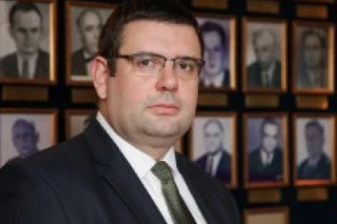 Službenik nokautirao sekretara Advokatske komore Dragoslava Ljubičanovića