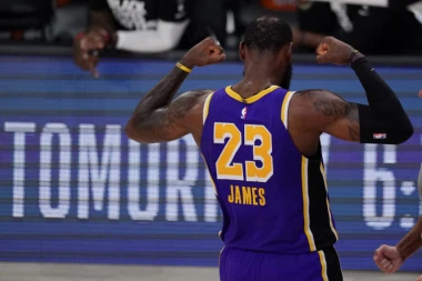 (VIDEO) Lebron Džejms ponizio Vestbruka: Da li je ovo najbolji potez plej-ofa?