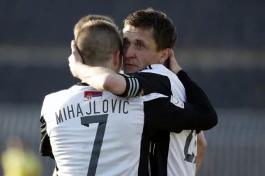 TRENINZI U HUMSKOJ: Nemanja Mihajlović POTPISAO!