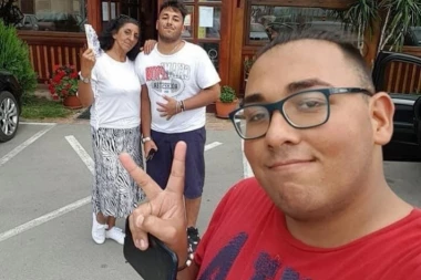 NECINA MAJKA OTKRILA ŠOKANTNE DETALJE NAKON TIKTOKEROVOG IZBACIVANJA: Nećete verovati šta se dešavalo u Beloj kući i KOJI USLOV JOJ JE POSTAVLJEN!