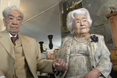 DOK IH SMRT NE RASTAVI: Najstariji par na svetu ima zajedno 215 GODINA!